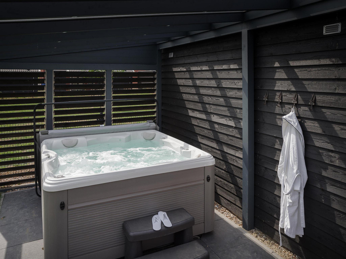 Bathroom 3, Holiday Home in Colijnsplaat by Oosterschelde, Noord-Beveland