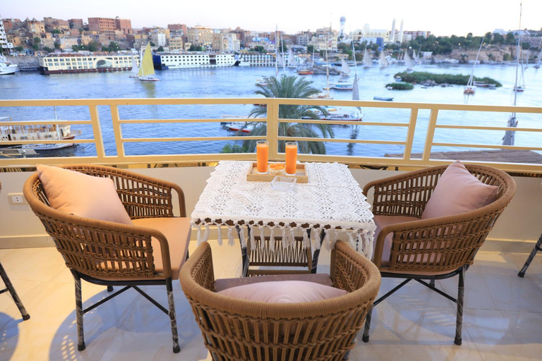 Food & Drinks 2, Crystala 2 guest house, Aswan