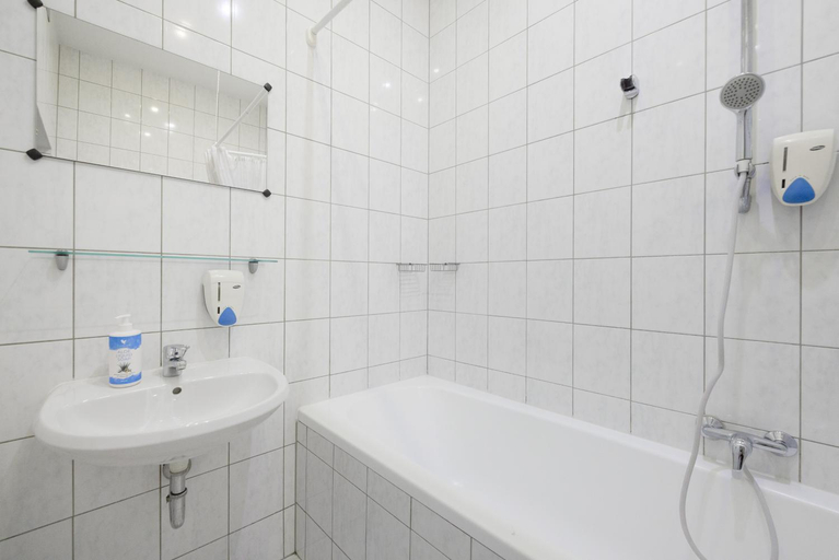 Bathroom 3, Pension San Francisco, Wien