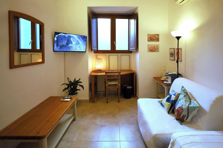 Bedroom 2, Cataneasy Rooms, Catania