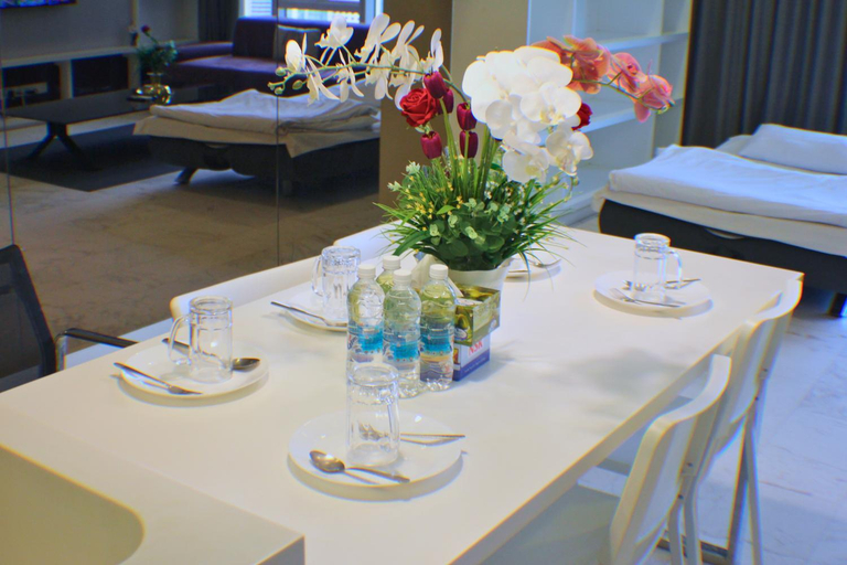 Food & Drinks, Platinum Serviced Suite Klcc, Kuala Lumpur