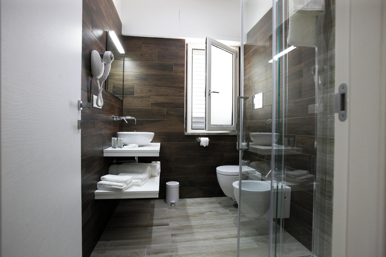 Bathroom 2, B&B High Definition, Reggio Di Calabria