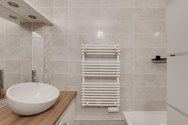 Bathroom 4, Beautiful Apartment 2BR/6P – Eiffel Tower, Paris
