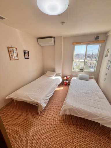 Bedroom 2, Guesthouse tomoeドットコム, Hakodate