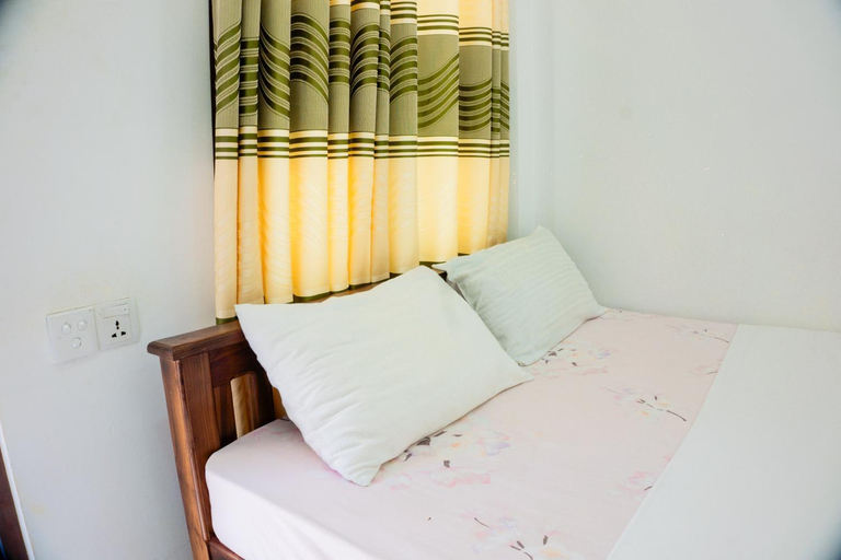 Bedroom 2, Green Edge Residences, Dambulla