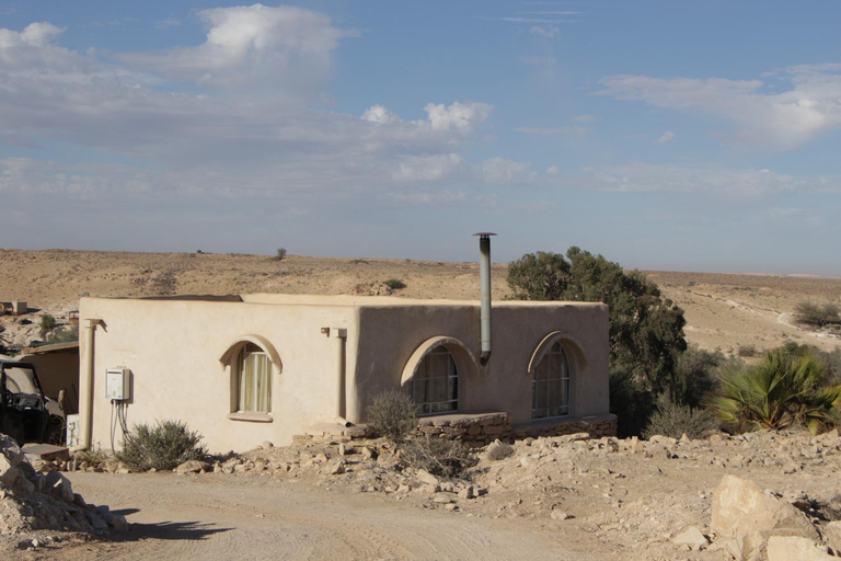Others 5, Hamitzpa- Desert Hosting in Ezuz