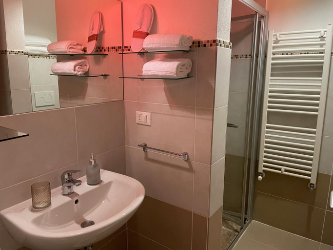 Bathroom 3, B&B Residenza Corte Antica, Venezia