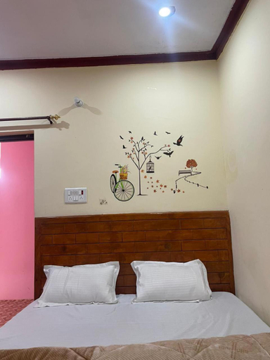 Bedroom 5, Hills Weather Homestay, Tehri Garhwal