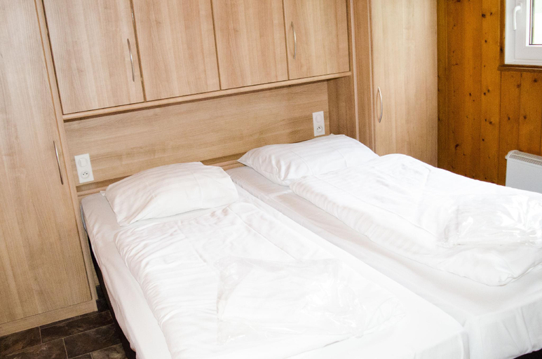 Bedroom 3, Vallee Les Etoiles, Namur