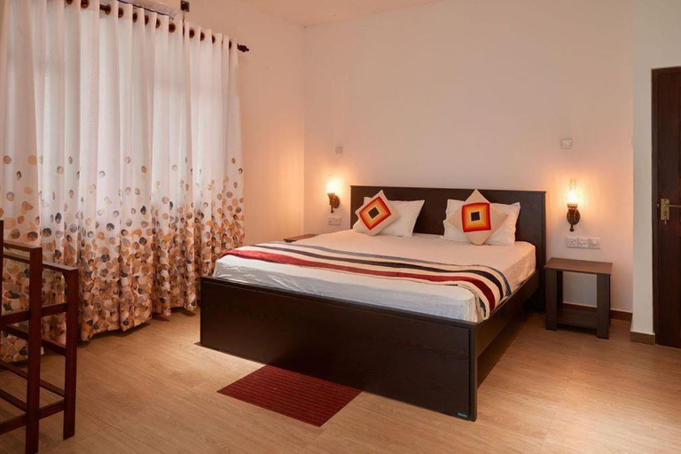 Bedroom 2, Green View Homestay, Akmeemana