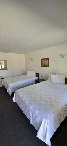 Bedroom 3, Country Inn Marion, Marion