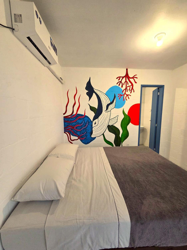 Bedroom 5, Sea Wolf Surf Hostel - Campeche, Florianopolis