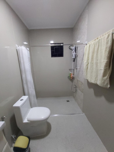 Bathroom 3, Home Harbor, Panglao