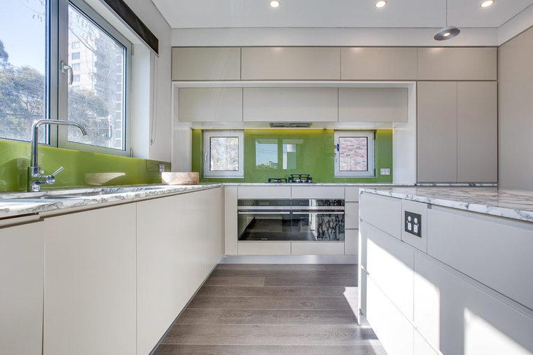 Others 5, Spacious 2-Bed Apartment Close to City, Sydney