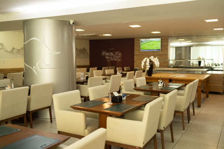 Food & Drinks 4, Ramada by Wyndham Macae Hotel & Suites, Macaé