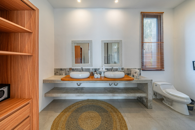 Bathroom 4, Villa Athalla - Minimalistic 3BR Villa in Canggu!, Badung