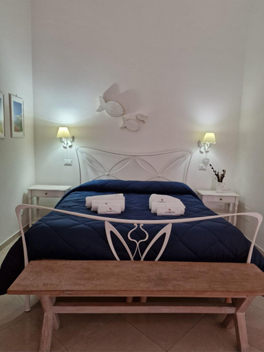 Bedroom, White Suite Polignano 08, Bari