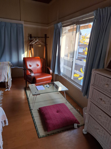 Bedroom 3, EMS Enoshima クラシックゲストハウス 寝室は個室 犬OK, Fujisawa
