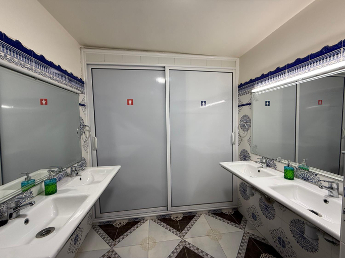 Bathroom 3, Anza Lighthouse, Agadir-Ida ou Tanane
