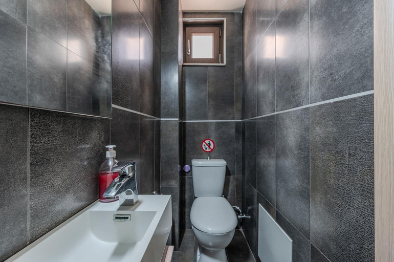 Bathroom 3, Villa Nikos, Crete