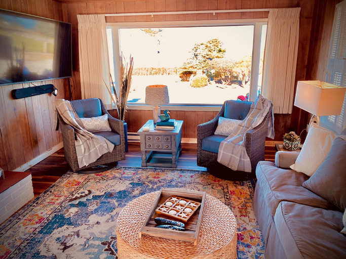 Others 5, Dungeness Bay Cottages, Clallam