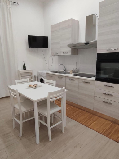 Others 3, affitta camere gold, Barletta-Andria-Trani