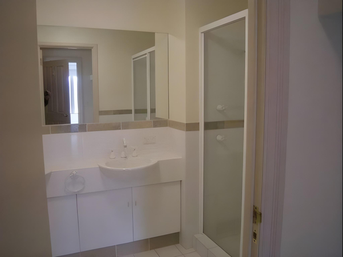Bathroom 3, East End Luxury Apartment, Adelaide