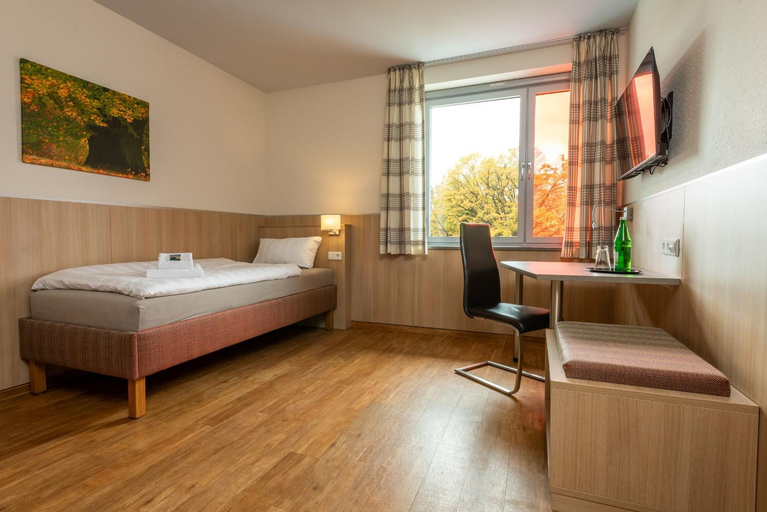 Others 5, Gastehaus DEULA, Warendorf