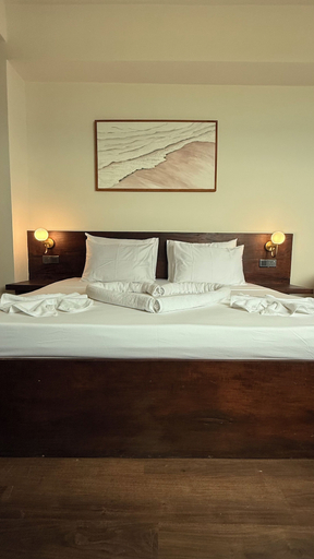 Room 4, Eolie Loft, Thimbirigasyaya