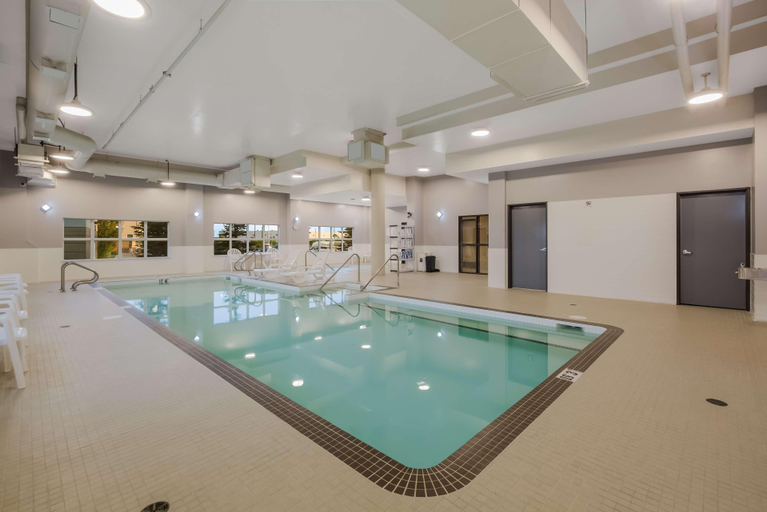 Sport & Beauty 2, Hotel 11, MOD A Sonesta Collection, Division No. 6