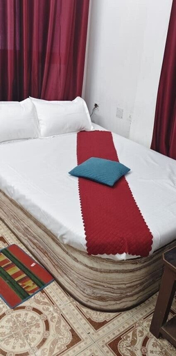 Room 3, Hotel Kothiwal Palace, Kaushambi