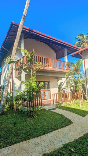 Front of property 3, Arinna Beach Resort, Tangalle