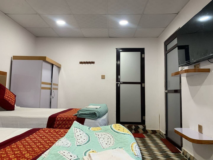 Room 2, Devchuli Farm House, Lumbini