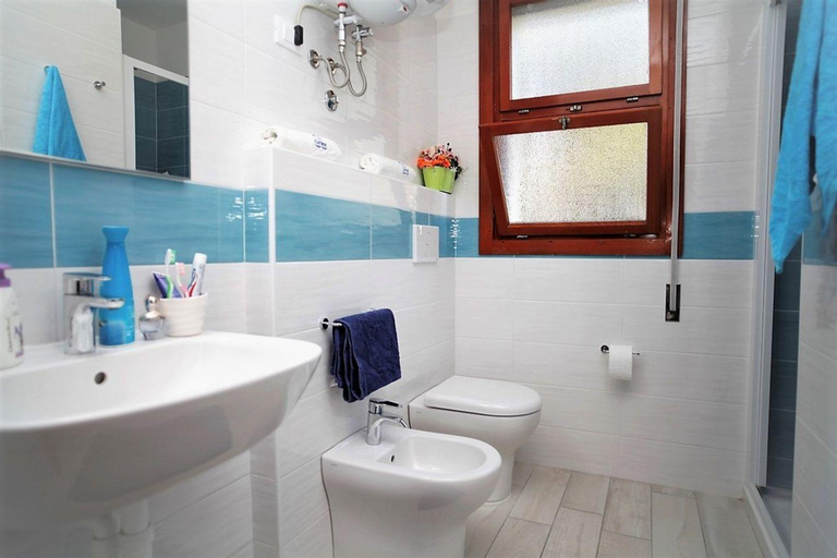 Bathroom 4, Lignano Pineta near Beach, Udine