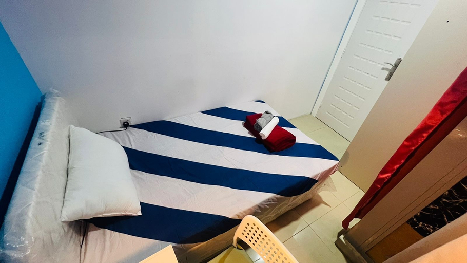 Room 5, Nicest Partition Room in Tecom, Dubai