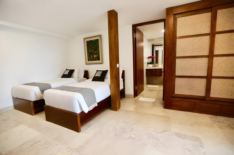 Bedroom 3, Villa Vedas - 8 BR Magical Beach Front View Villa, Tabanan