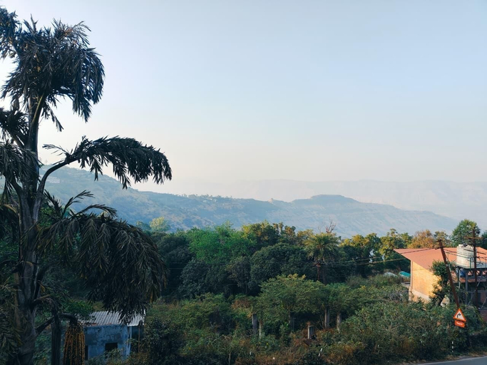 Front of property 3, Hotel Panchgani Crown, Satara
