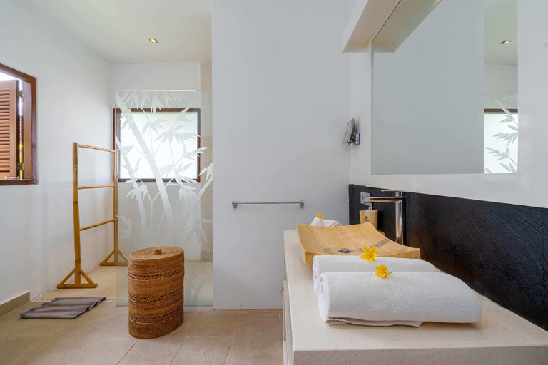Bathroom 5, Villa Imbuh 1, Badung