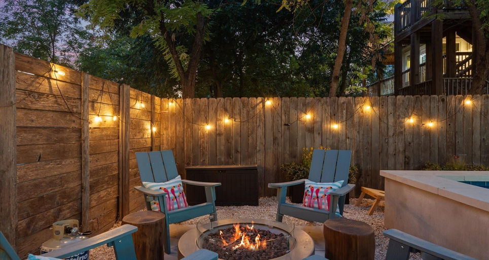Interior 5, Eclectic Group Getaway With Pool, Patio & Fire Pit, Travis