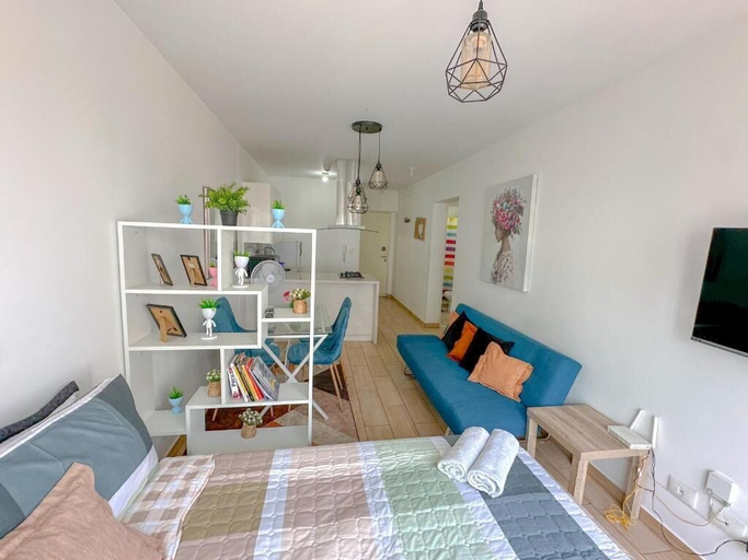 Living area 2, Exclusive, One Step Away from San Isidro (1302), Lima