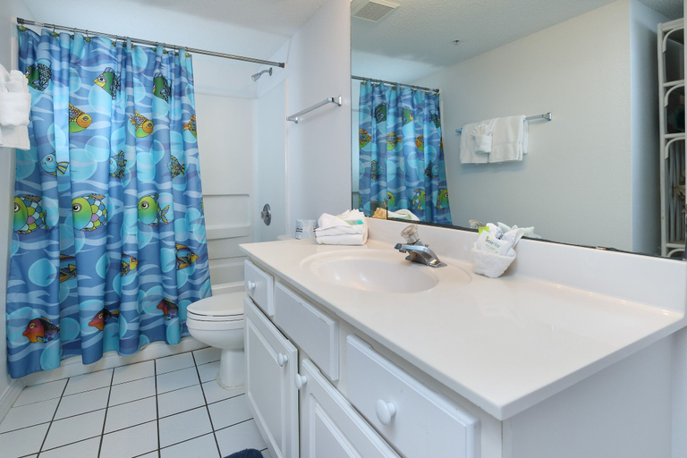 Bathroom 3, Islander 7010 - Coastal Charm, Okaloosa