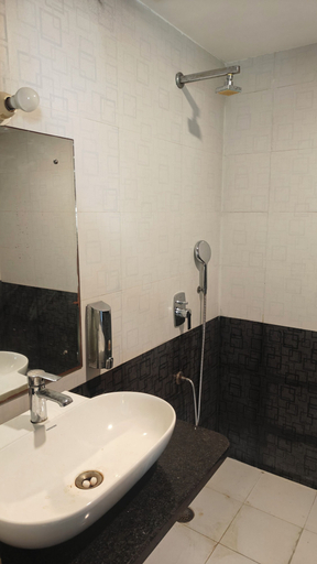 Bathroom, Galleria Hotel Ajmer, Ajmer