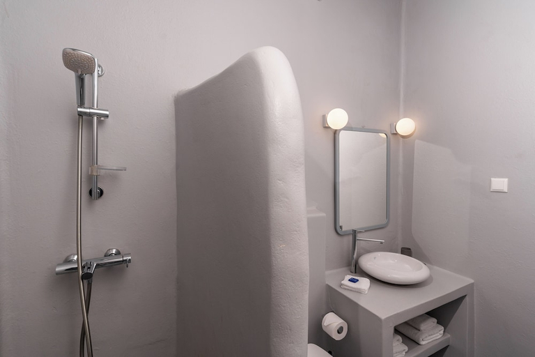 Bathroom 4, Cliff Side Suites Hotel, South Aegean
