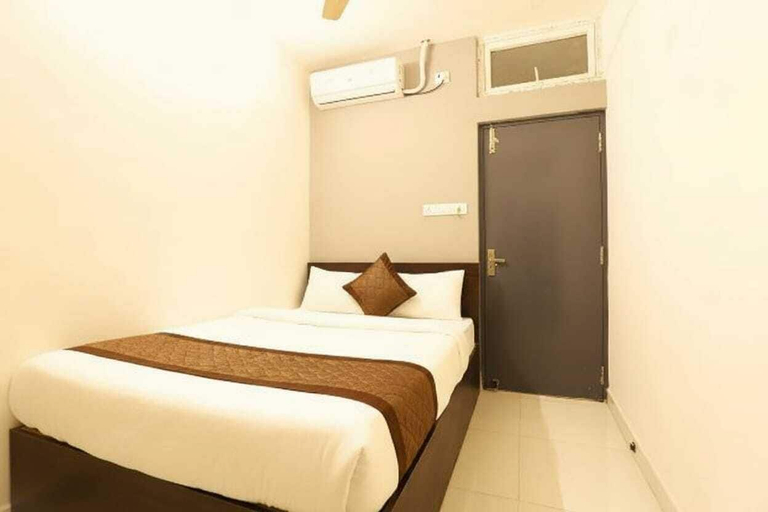 Room 4, BLESSINGS SELECT PERIAMET, Chennai