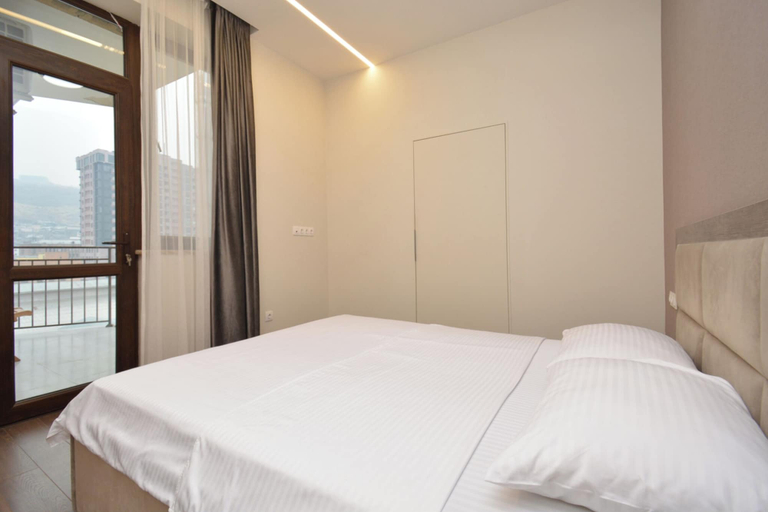 Room 3, Apartment by Luxe Group VA277, Yerevan
