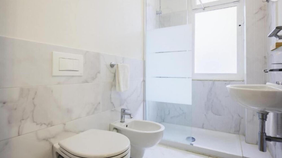 Bathroom 4, La Terrazza di Jenny b&b, Florence