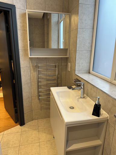 Bathroom 4, Empress Building, Doncaster