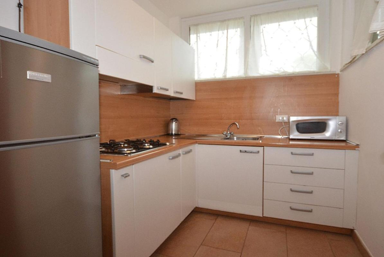 Others 4, Adorable apartment in a green area close to the beach, Udine