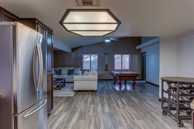 Private kitchen 4, Spacious Mesa Oasis with Heated Pool, Maricopa