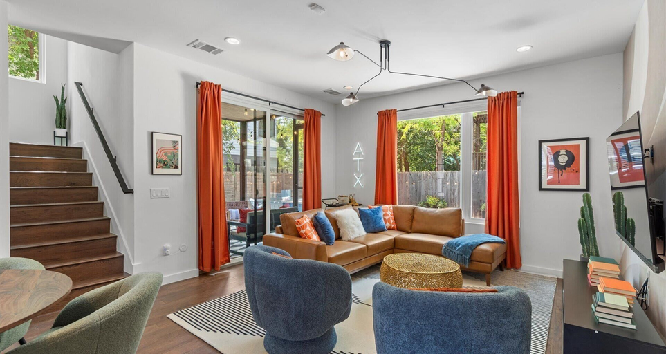 Interior 4, Eclectic Group Getaway With Pool, Patio & Fire Pit, Travis